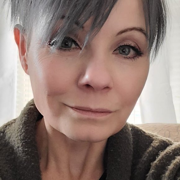 Every Body Welcome Here! End Domestic Violence! - Picture 1 of 4